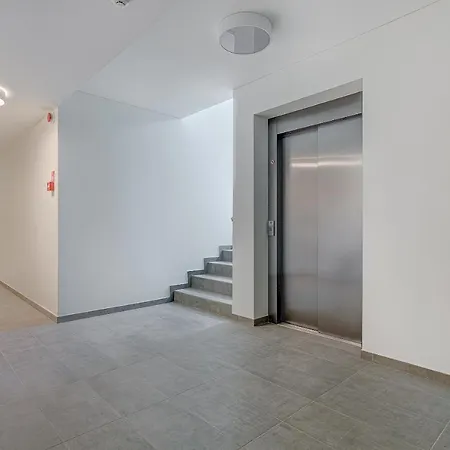 Center 10a Appartement *